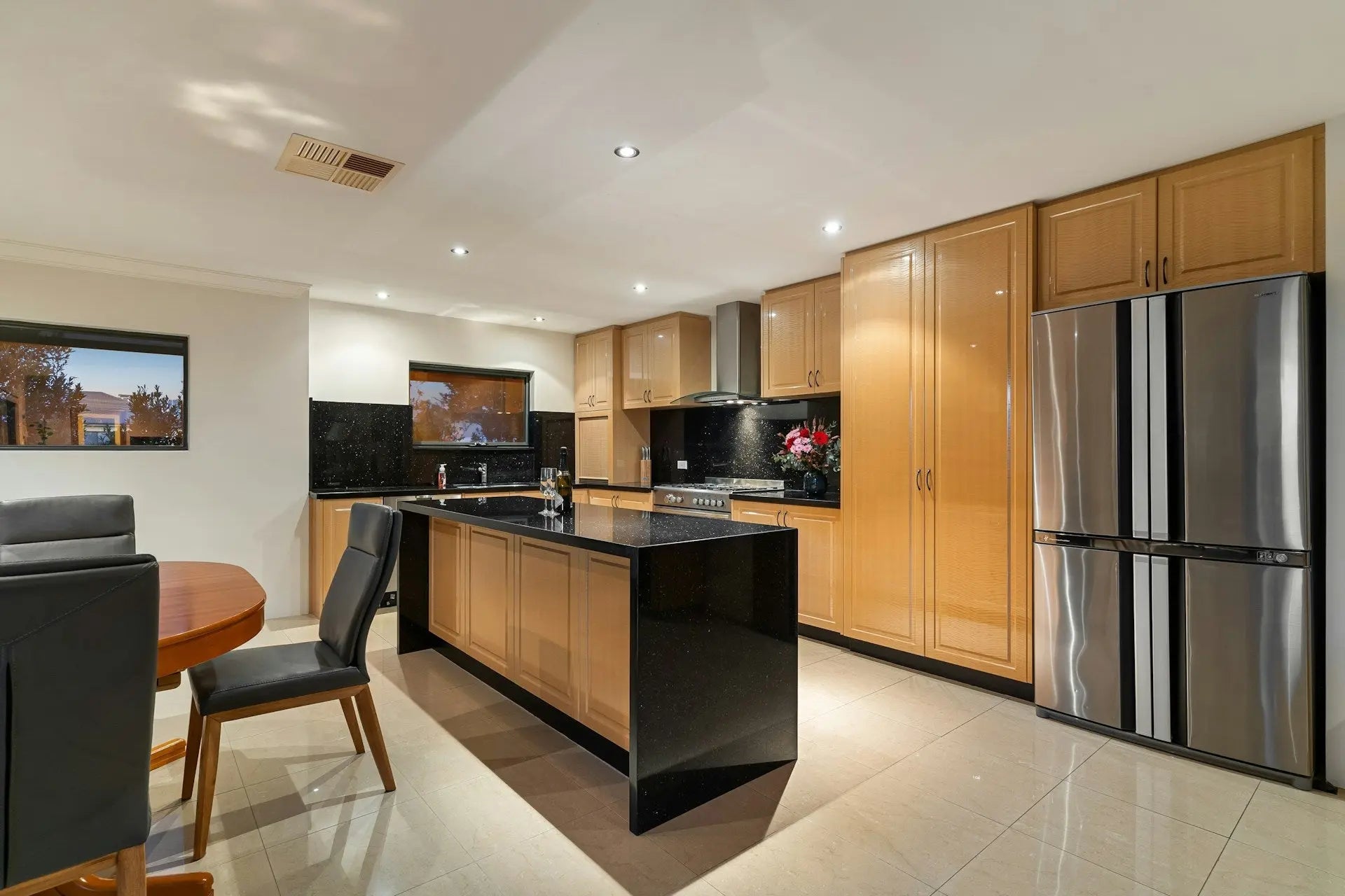 What-Size-Refrigerator-For-A-Victorian-Home | Fridge.com