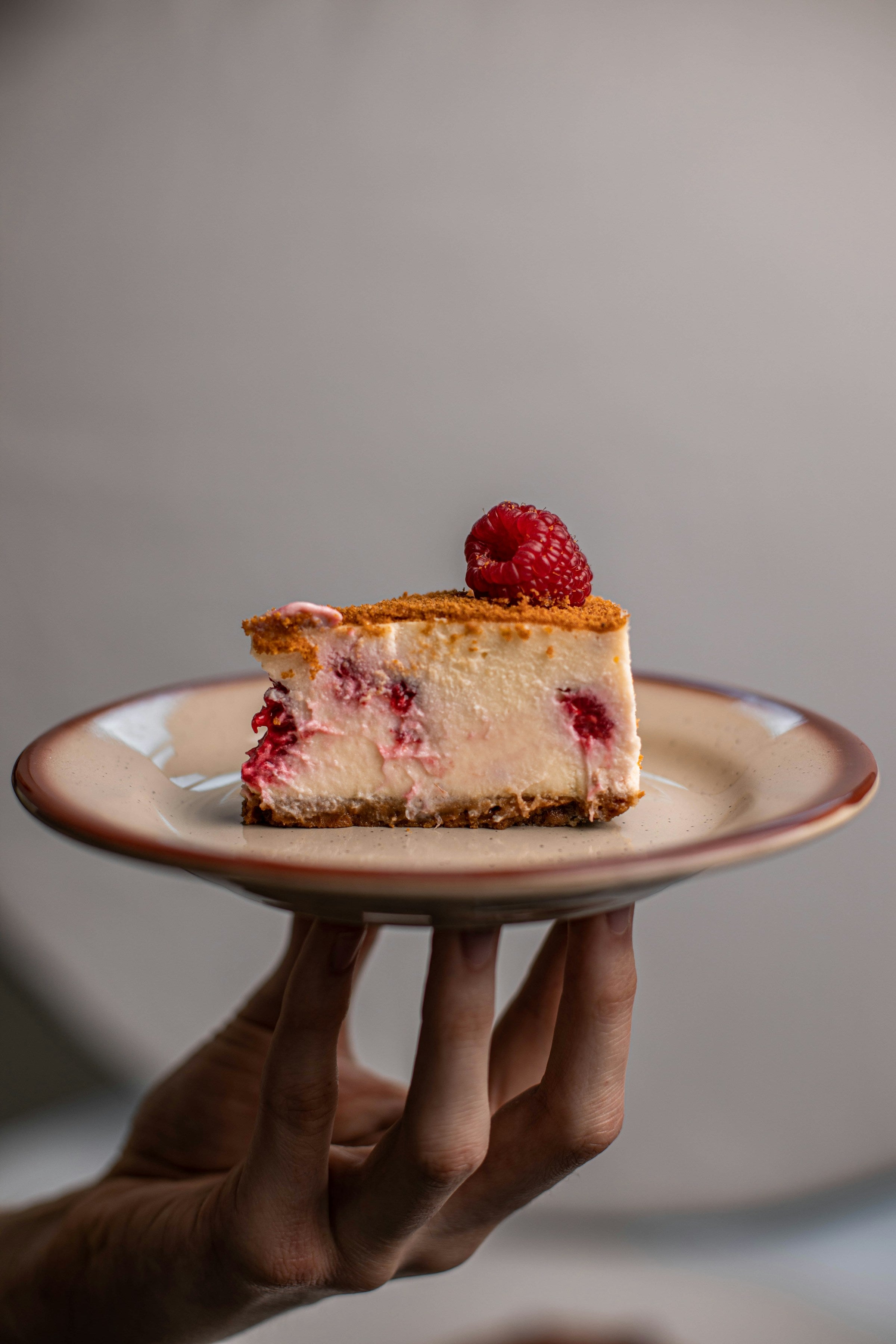 Decoding The Shelf Life: How Long Does Cheesecake Last In The Fridge? | Fridge.com