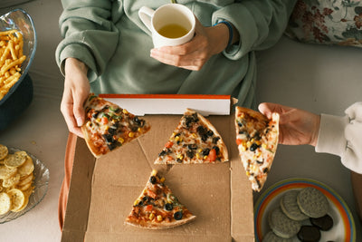 The Cold Truth: How Long Can You Enjoy Cooked Pizza In The Fridge?