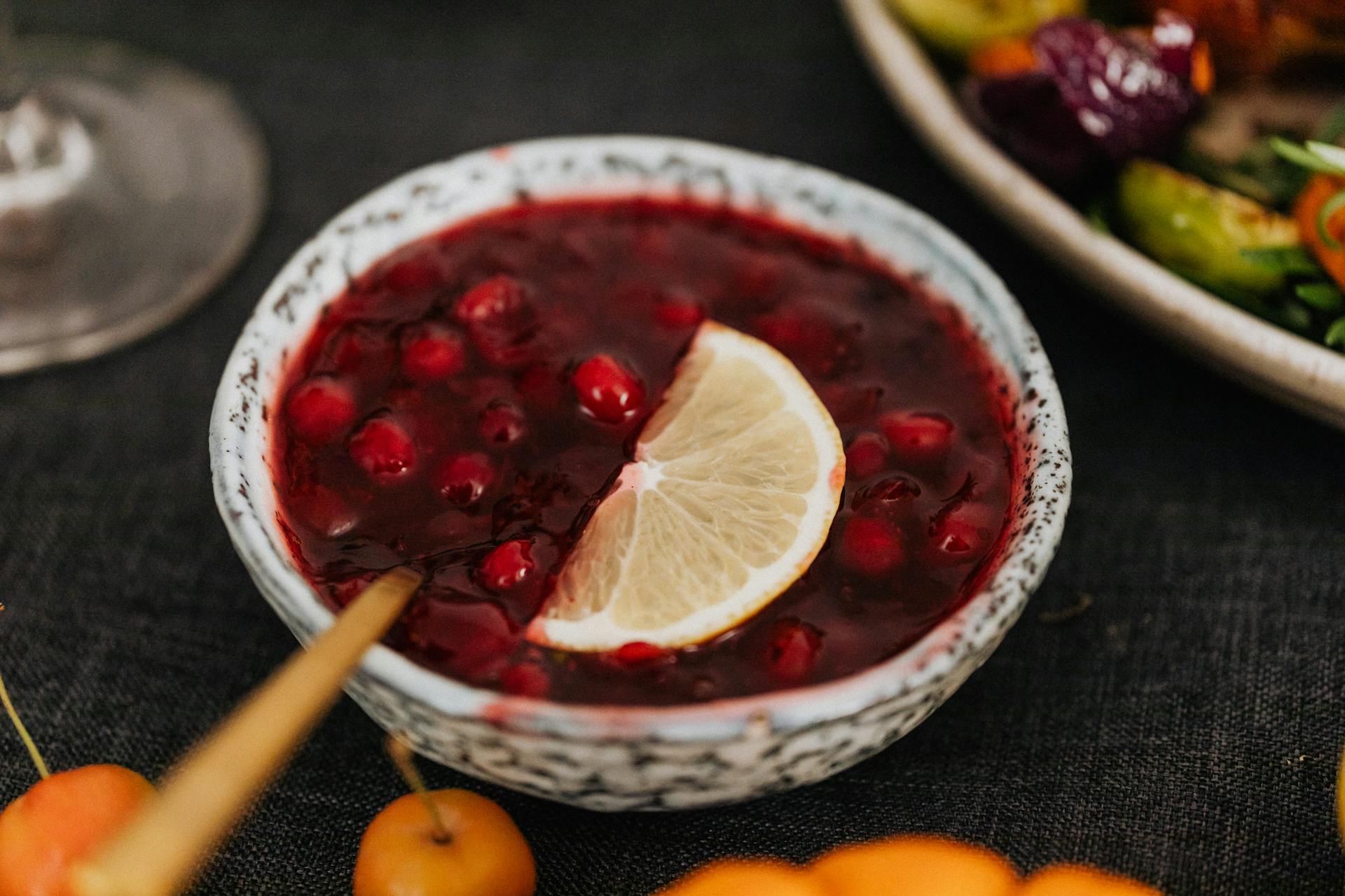How Long Does Canned Cranberry Sauce Last In The Fridge? | Fridge.com