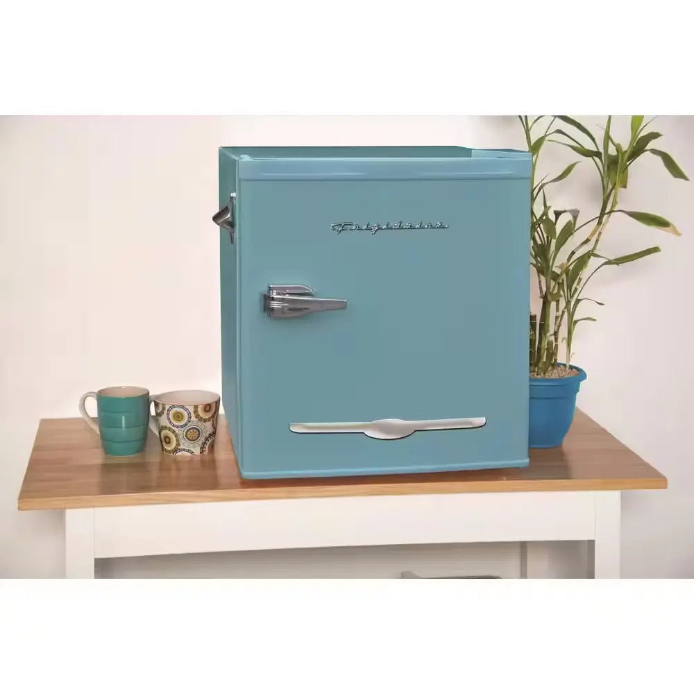 1.6 Cu. Ft. Mini Fridge in Blue | Fridge.com