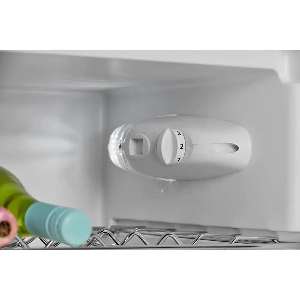10 Cu. Ft. Retro Refrigerator with Freezerette | iio | Fridge.com