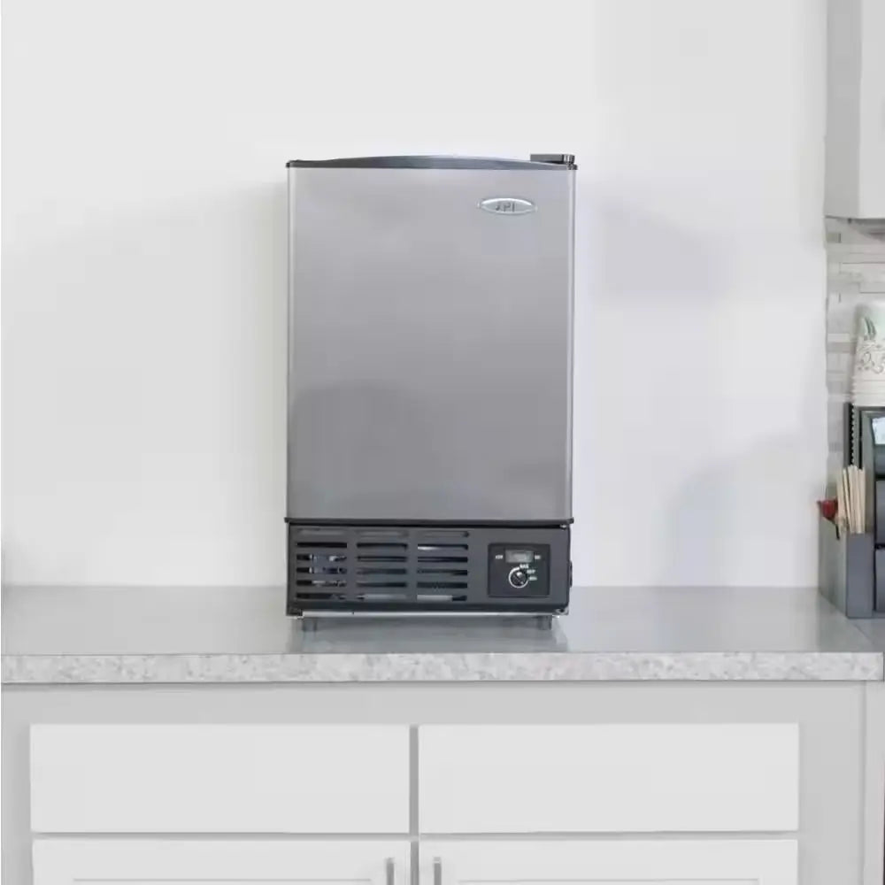 12 Lb. Under-Counter Freestanding Ice Maker in Stainless Steel | Fridge.com