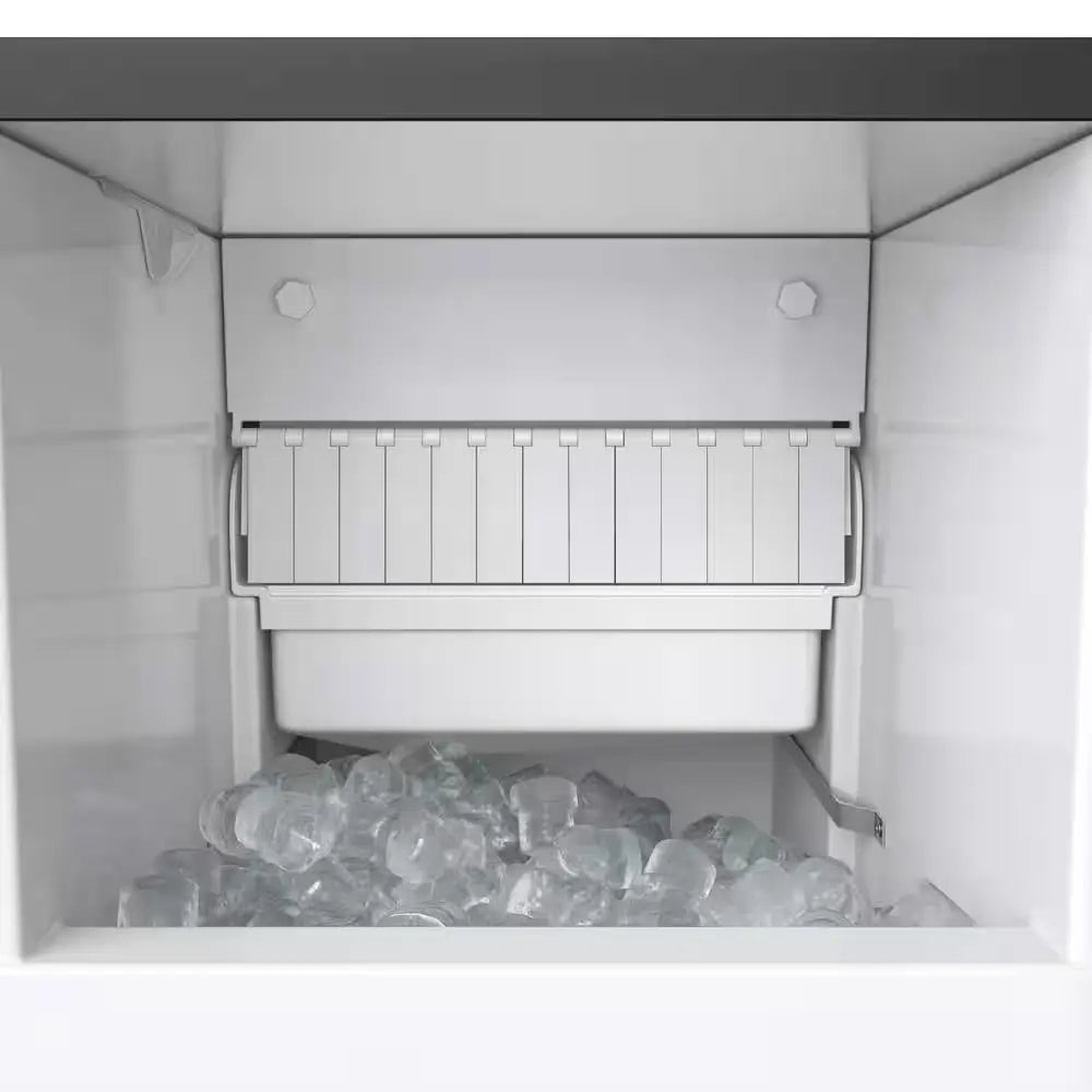 15 In. 26 Lb. Freestanding Ice Maker in Stainless Steel | Fridge.com