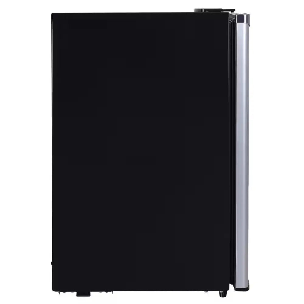 2.5 Cu. Ft. Retro Mini Fridge in Platinum with Freezer | Fridge.com