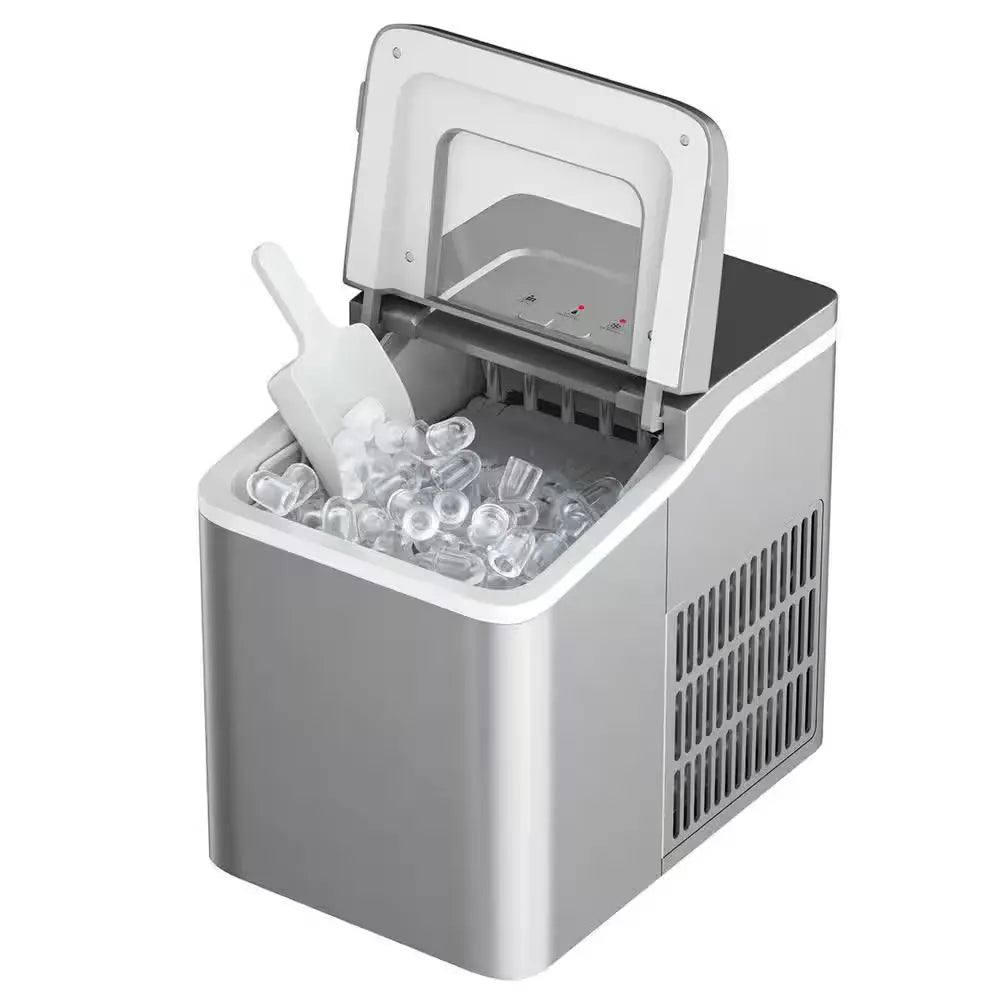 26 Lb. Portable Ice Maker in Green with Ice Scoop and Detachable Basket | Fridge.com