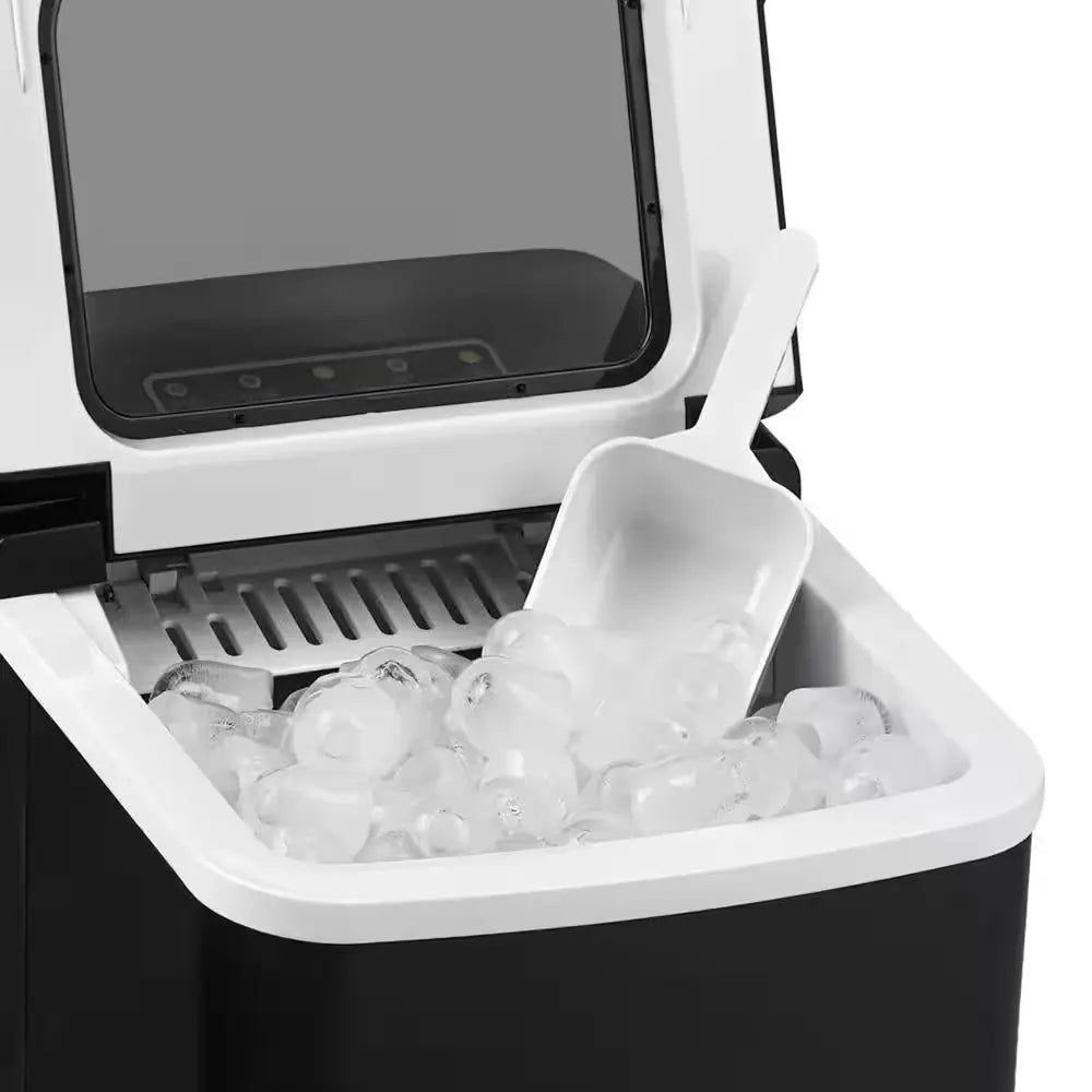 26 Lbs. Portable Ice Maker in Matte Black | Fridge.com