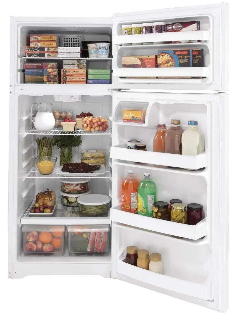 28" Counter Depth Top Freezer 17.5 Cu. Ft. Refrigerator | Fridge.com