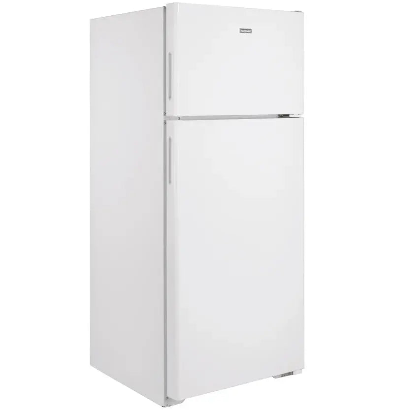 28" Top Freezer 17.5 Cu. Ft. Refrigerator | Fridge.com