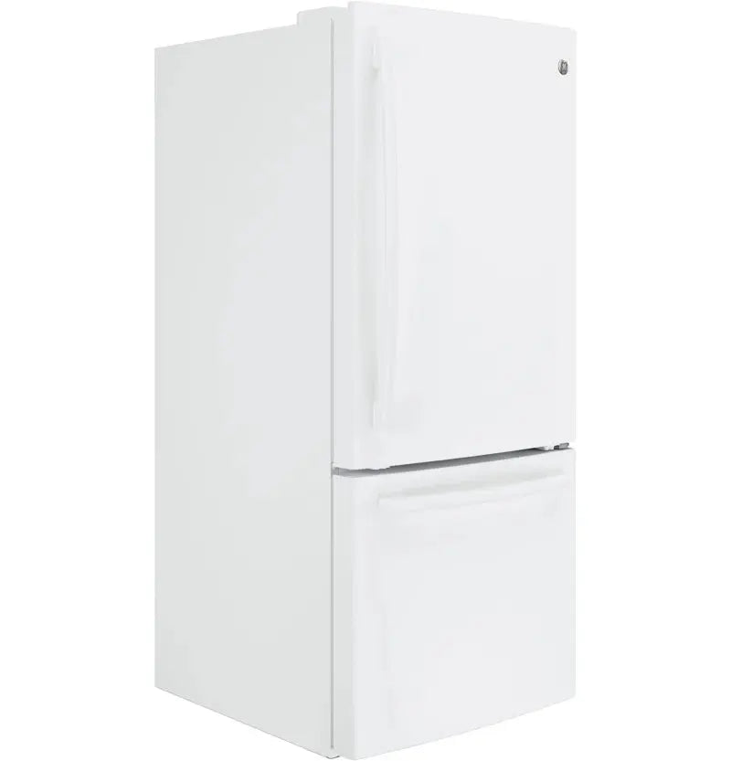 30" Energy Star® Bottom Freezer 21 Cu. Ft. Refrigerator | Fridge.com