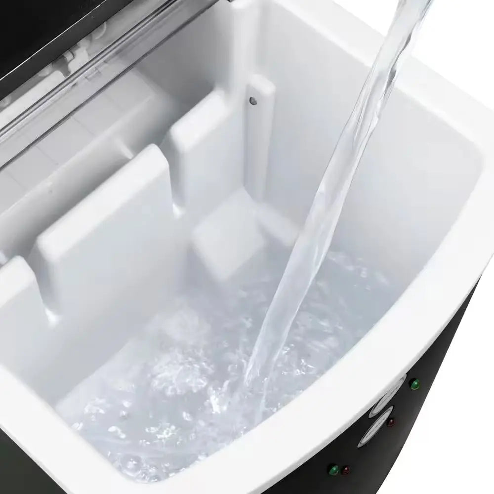 33 Lb. Portable Ice Maker in Black | Fridge.com