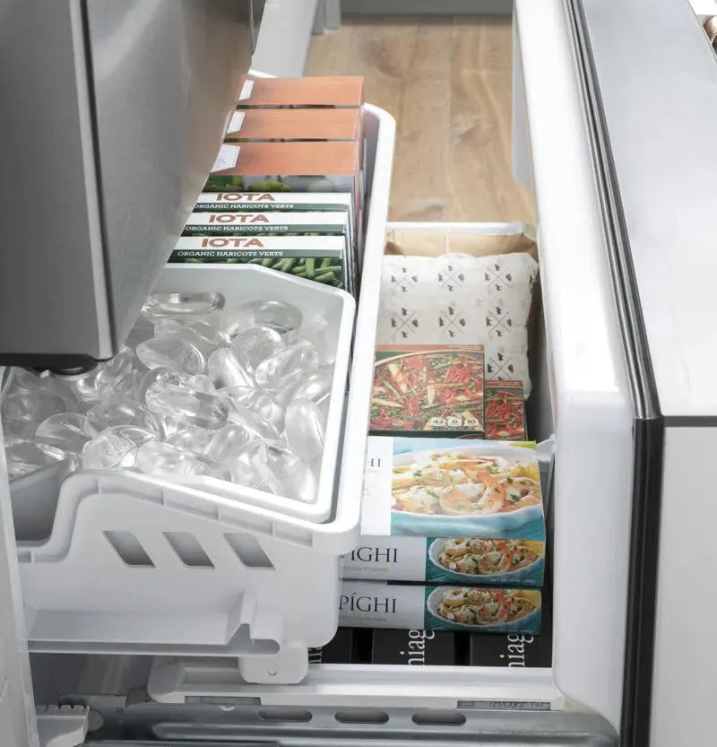 33" Counter Depth French Door 18.6 Cu. Ft. Smart ENERGY STAR Refrigerator | Fridge.com