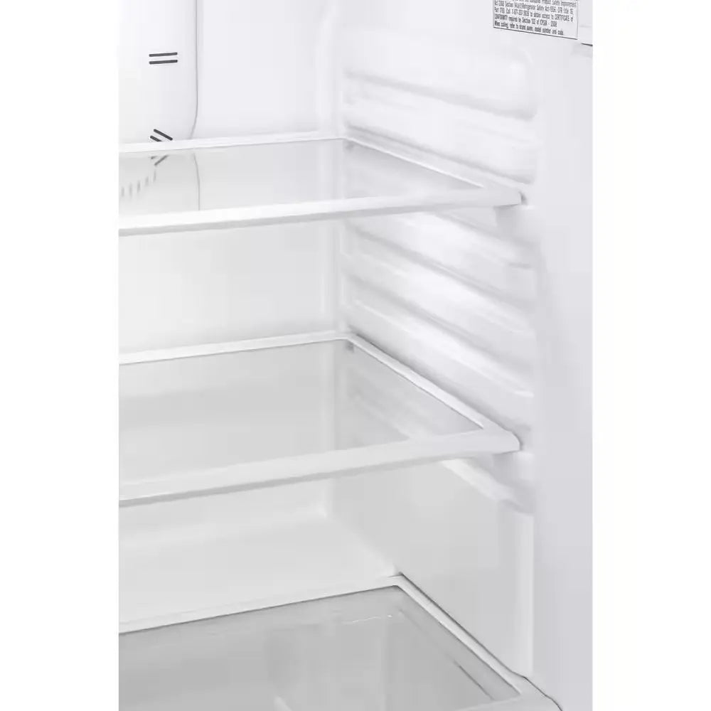 9.8 Cu. Ft. Top Freezer Refrigerator in White | Fridge.com