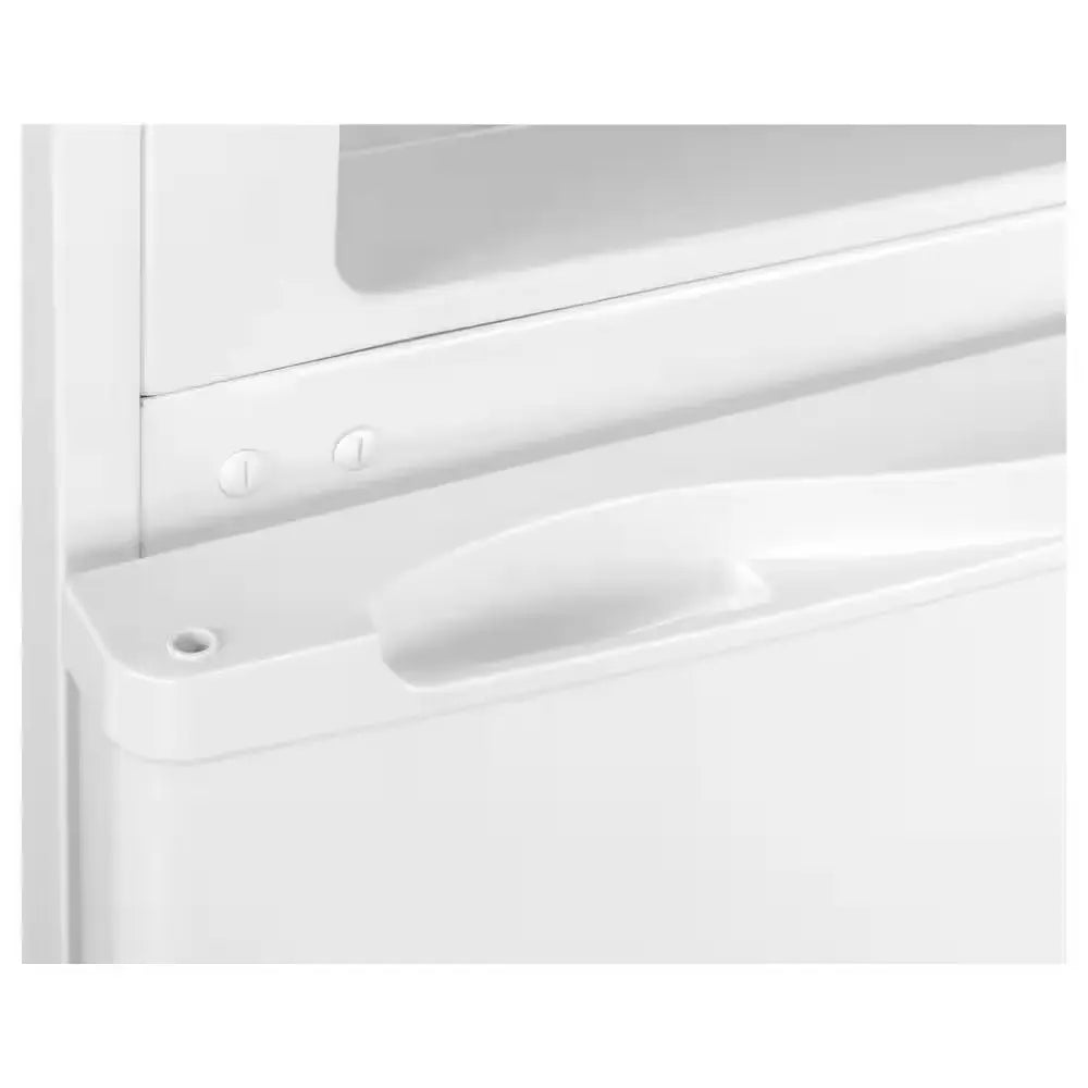 9.8 Cu. Ft. Top Freezer Refrigerator in White | Fridge.com