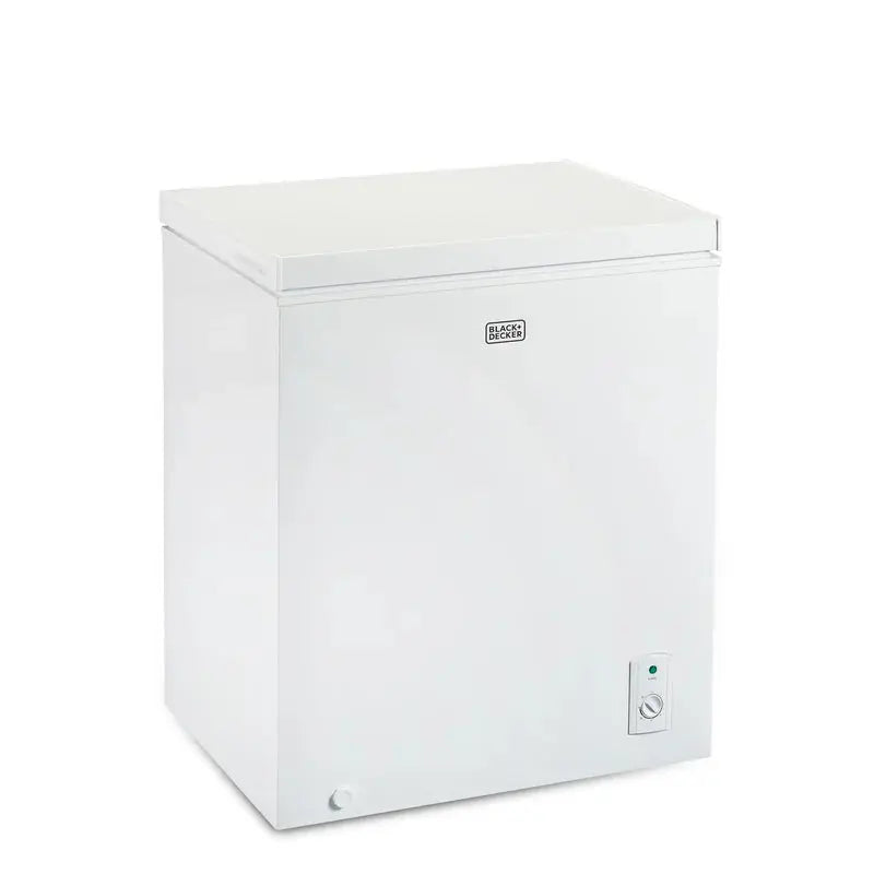 BLACK+DECKER 5.0 Cu. Ft. Chest Freezer, Holds up to 175 Lbs. of Frozen Food with Organizer Basket | Fridge.com