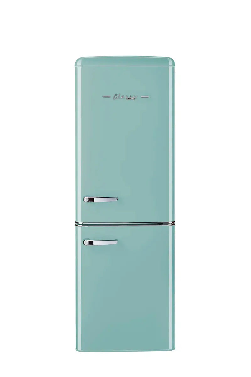 Classic Retro 21.6" Manual Defrost 7 Cu. Ft. Energy Star Certified Bottom Freezer Refrigerator | Fridge.com