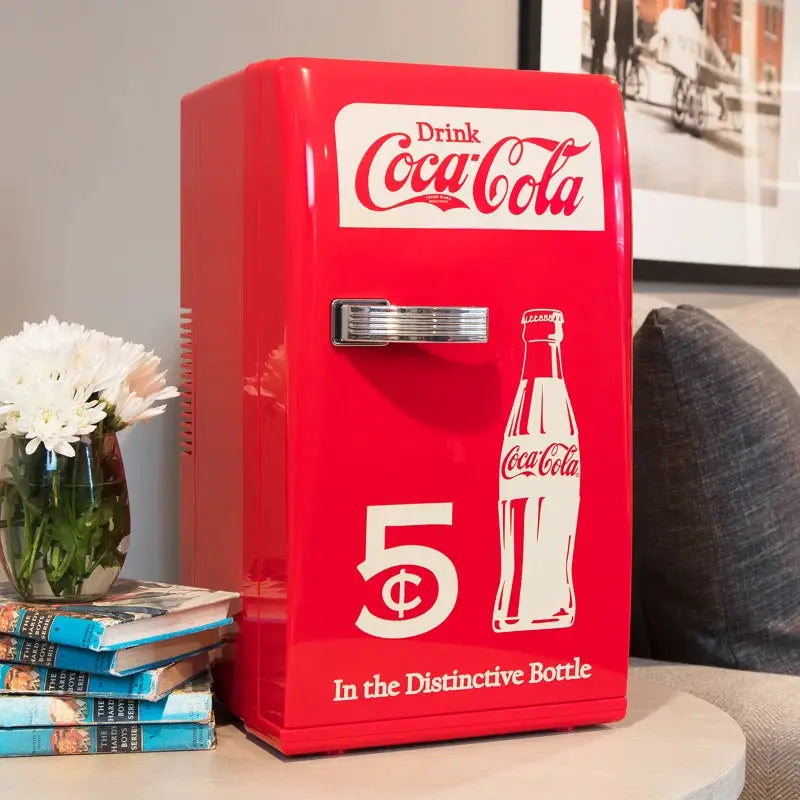 Coca-Cola 18 Can Retro Mini Fridge 12V DC 110V AC Cooler 5.4L (5.7 Qt) | Fridge.com