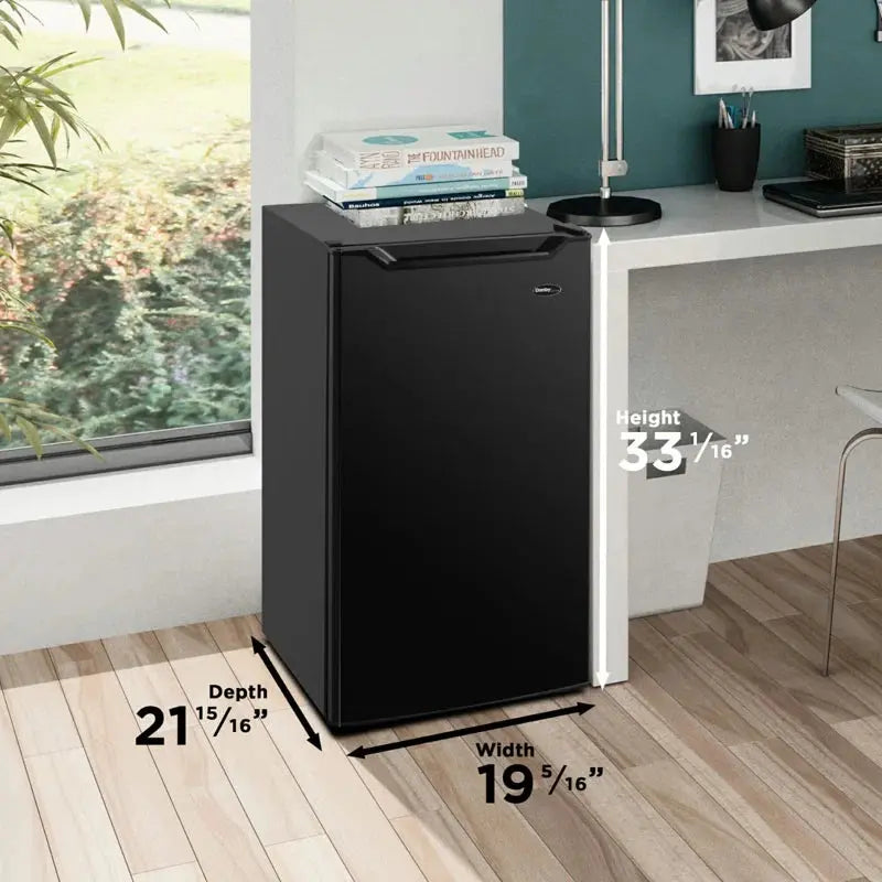 Danby 20" 4.4 Cubic Feet Mini Fridge | Fridge.com