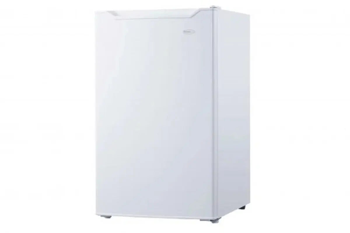 Danby 4.4 Cubic Feet Freestanding Mini Fridge | Fridge.com