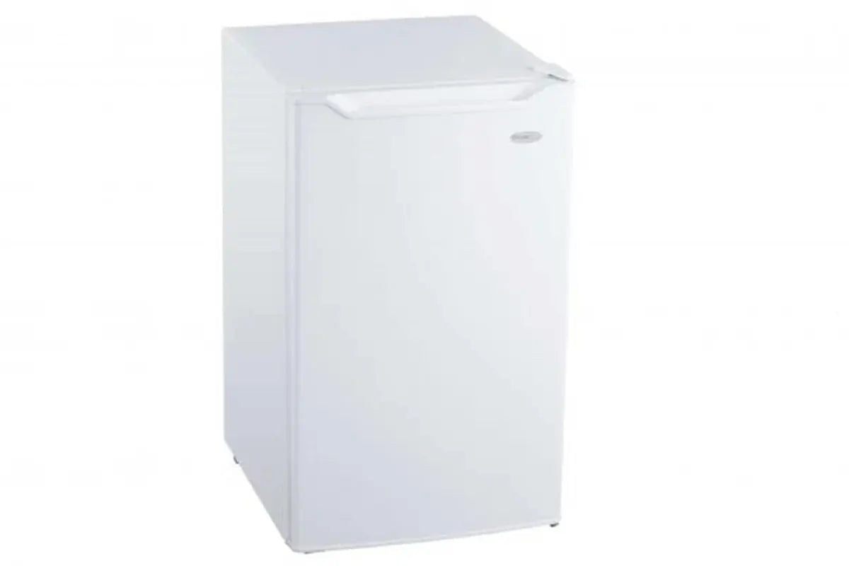 Danby 4.4 Cubic Feet Freestanding Mini Fridge | Fridge.com