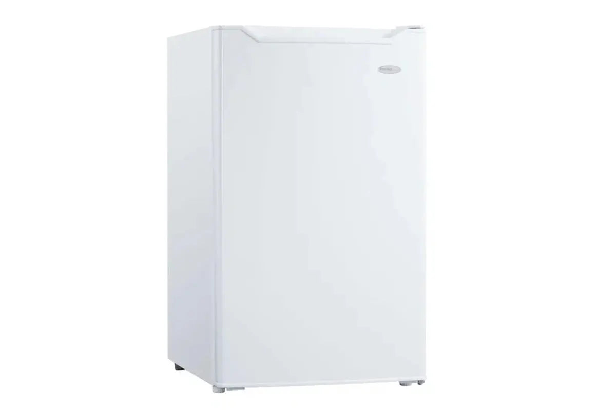 Danby 4.4 Cubic Feet Freestanding Mini Fridge | Fridge.com