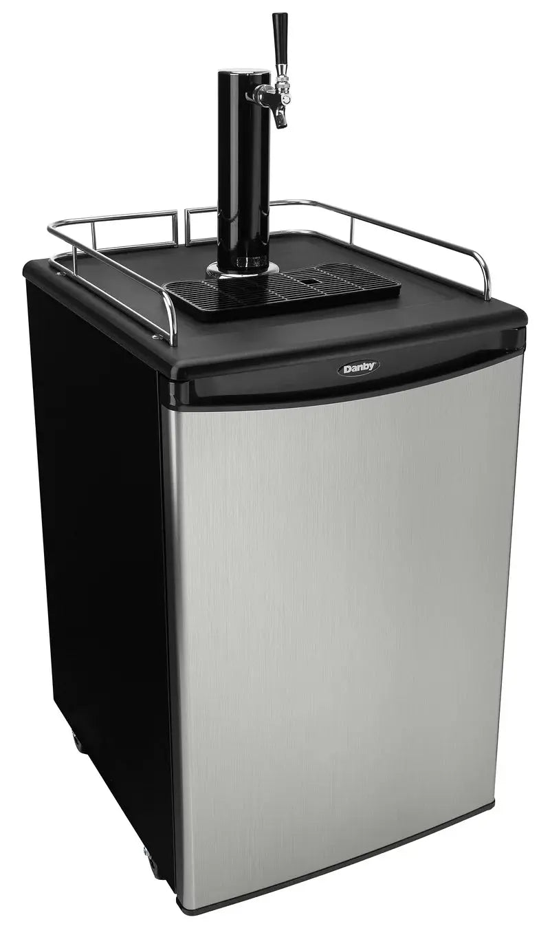 Danby 5.4 Cubic Feet Silver Single Tap Half Barrel (Full Size) Freestanding Kegerator with Adjustable Temperature | Fridge.com