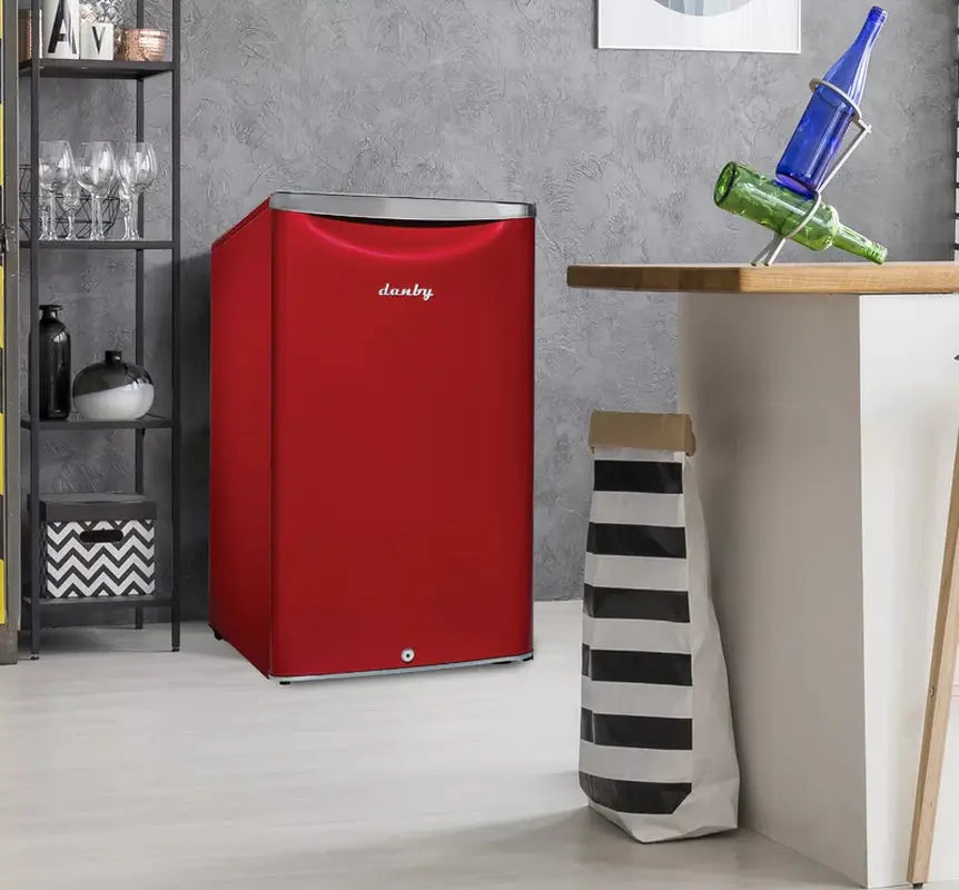 Danby Classic Retro 4.4 Cubic Feet Freestanding Mini Fridge | Fridge.com