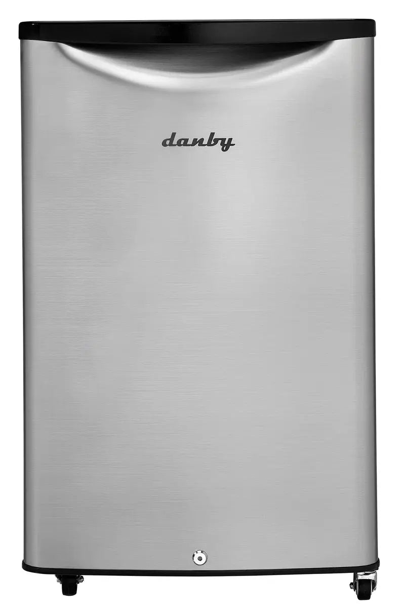 Danby Classic Retro 4.4 Cubic Feet Freestanding Mini Fridge | Fridge.com