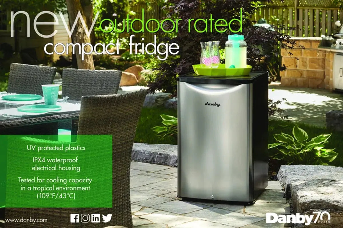 Danby Classic Retro 4.4 Cubic Feet Freestanding Mini Fridge | Fridge.com