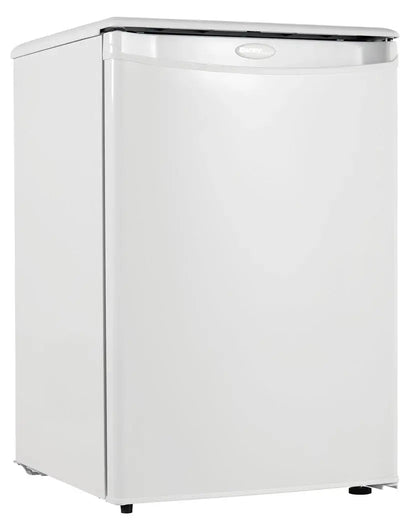 Danby Designer 2.6 Cubic Feet Countertop Mini Fridge | Fridge.com