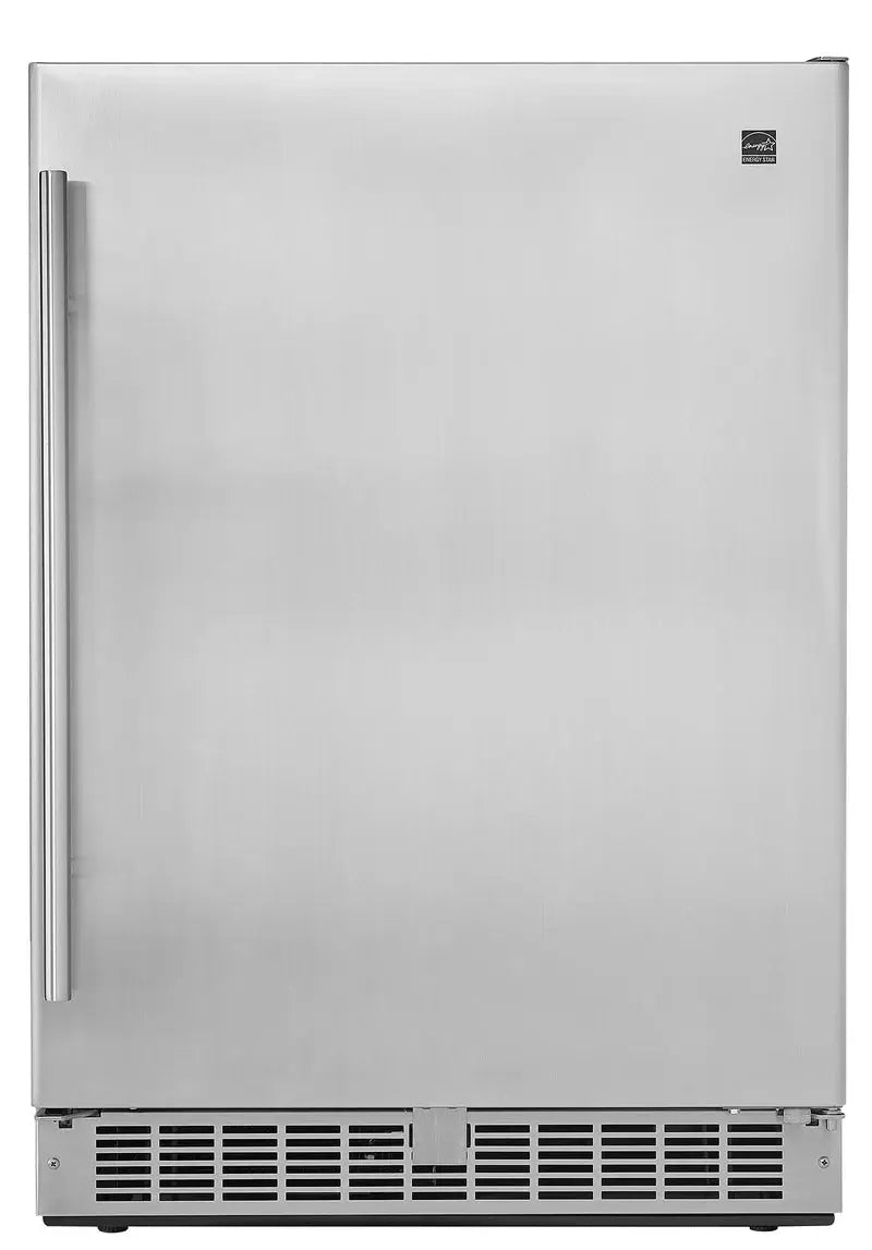 Danby Silhouette 5.5 Cubic Feet Built-In Mini Fridge | Fridge.com