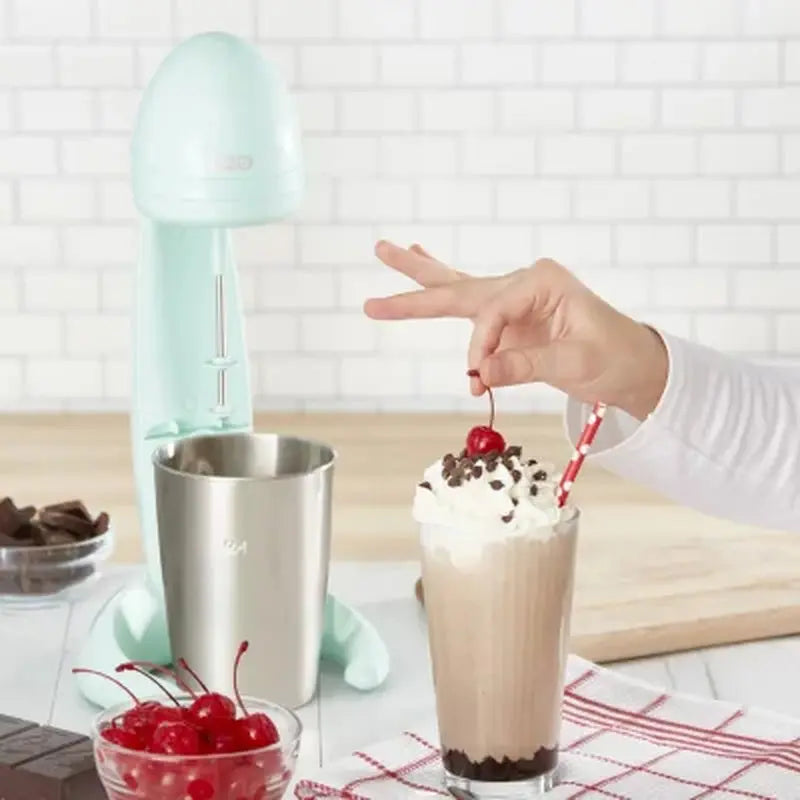 Dash Retro Milkshake Maker, Aqua | Fridge.com