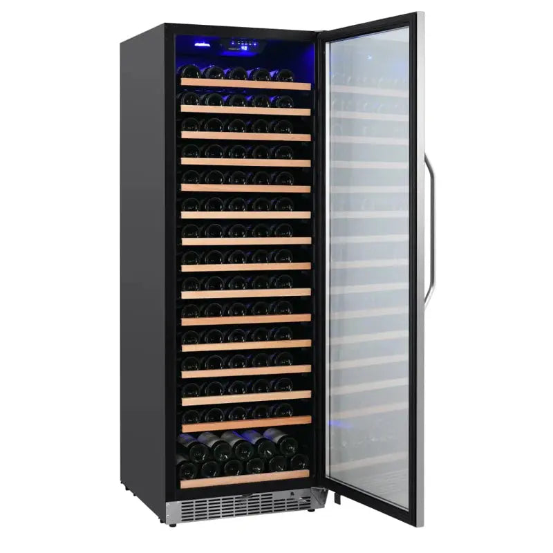 Edgestar 28.44'' 166 Bottle Single Zone Built-In Wine Refrigerator | Fridge.com