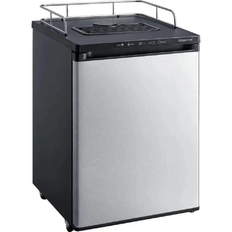 Edgestar 5.6 Cubic Feet Conversion Kit with Adjustable Temperature | Fridge.com