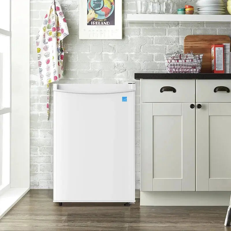 Forclover Freestanding Beverage Refrigerator | Fridge.com