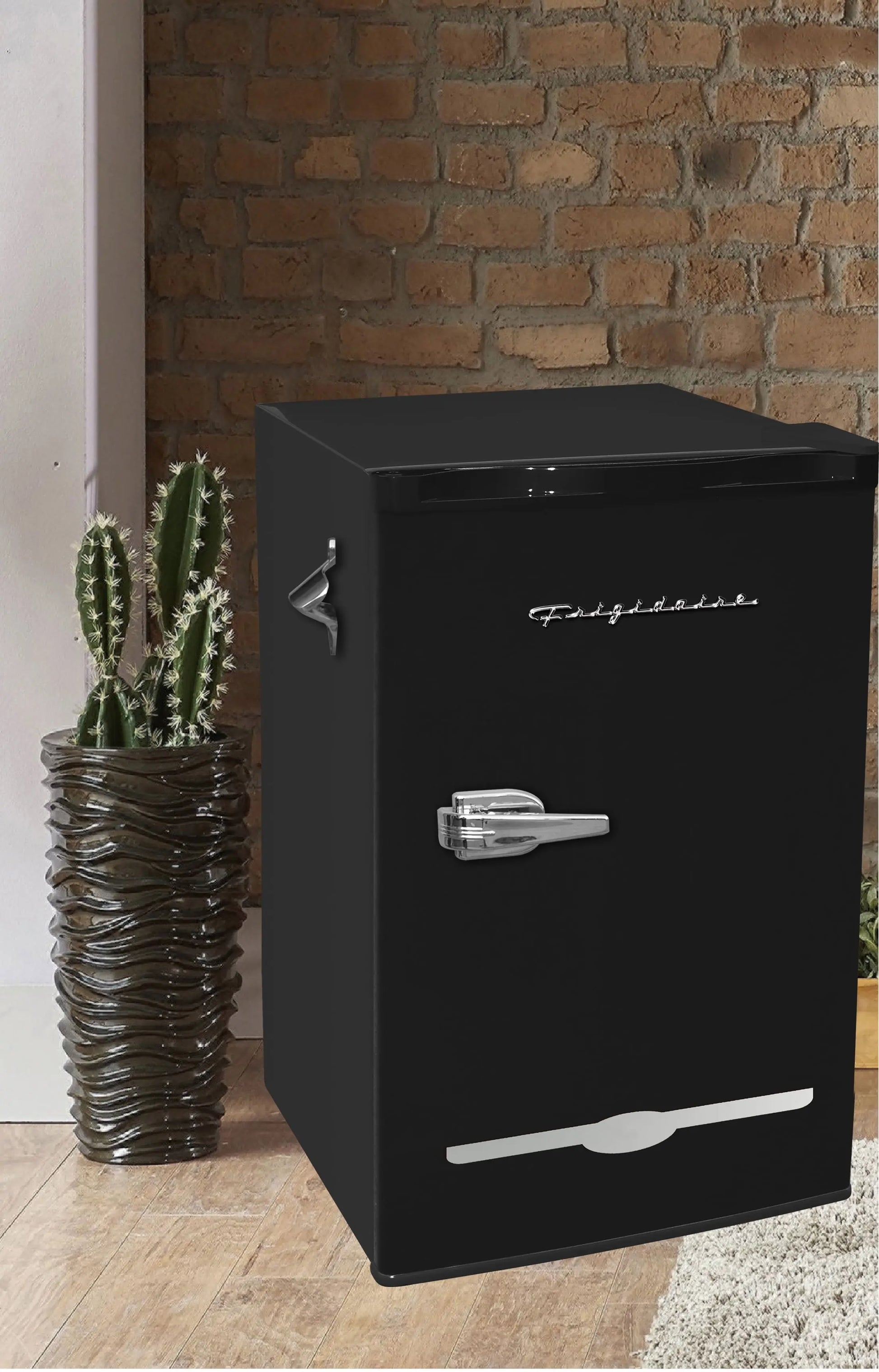 Frigidaire 3.2 Cu. Ft. Retro Compact Refrigerator with Side Bottle Opener EFR376, Black | Fridge.com