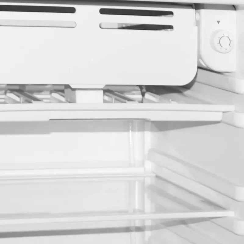 Frigidaire 3.2 Mini Fridge | Fridge.com