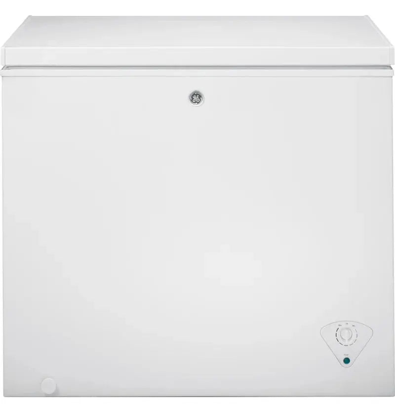 GE 7.0 Cu. Ft. Manual Defrost Chest Freezer | Fridge.com