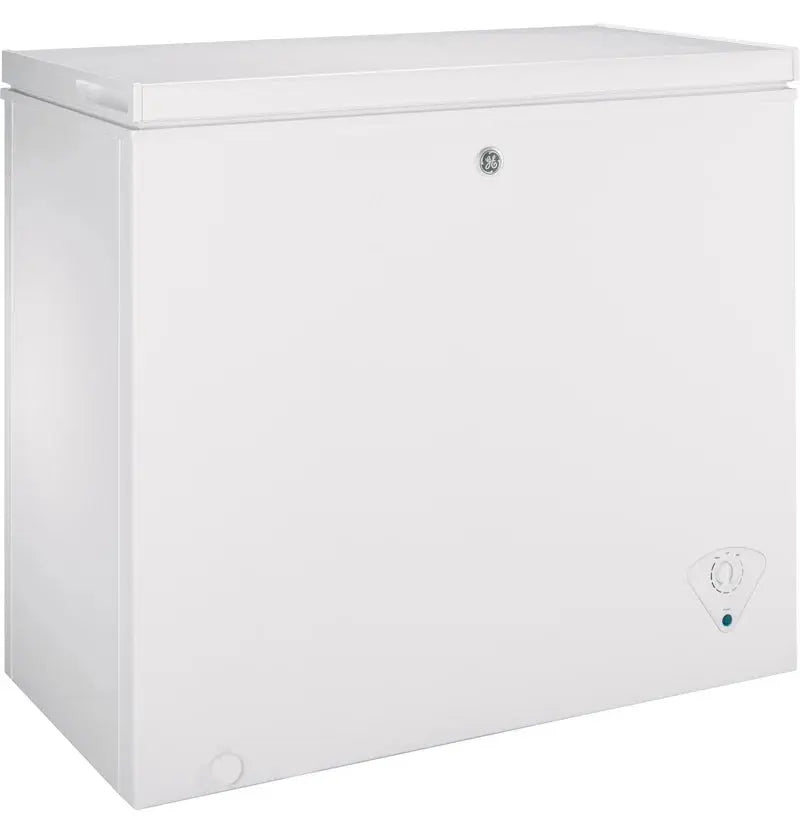 GE 7.0 Cu. Ft. Manual Defrost Chest Freezer | Fridge.com