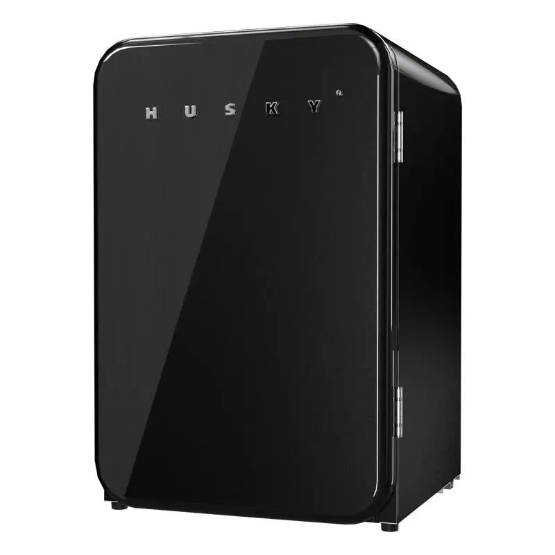 Husky Premium 106L Retro Style 3.74 Cu.Ft. Under-Counter Freestanding Mini Fridge | Fridge.com