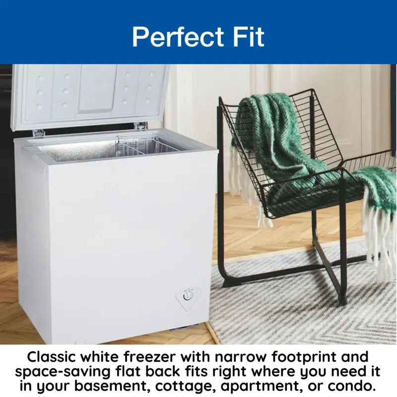 Koolatron Compact Chest Freezer 5.0 Cu Ft (142L) White, Manual Defrost | Fridge.com