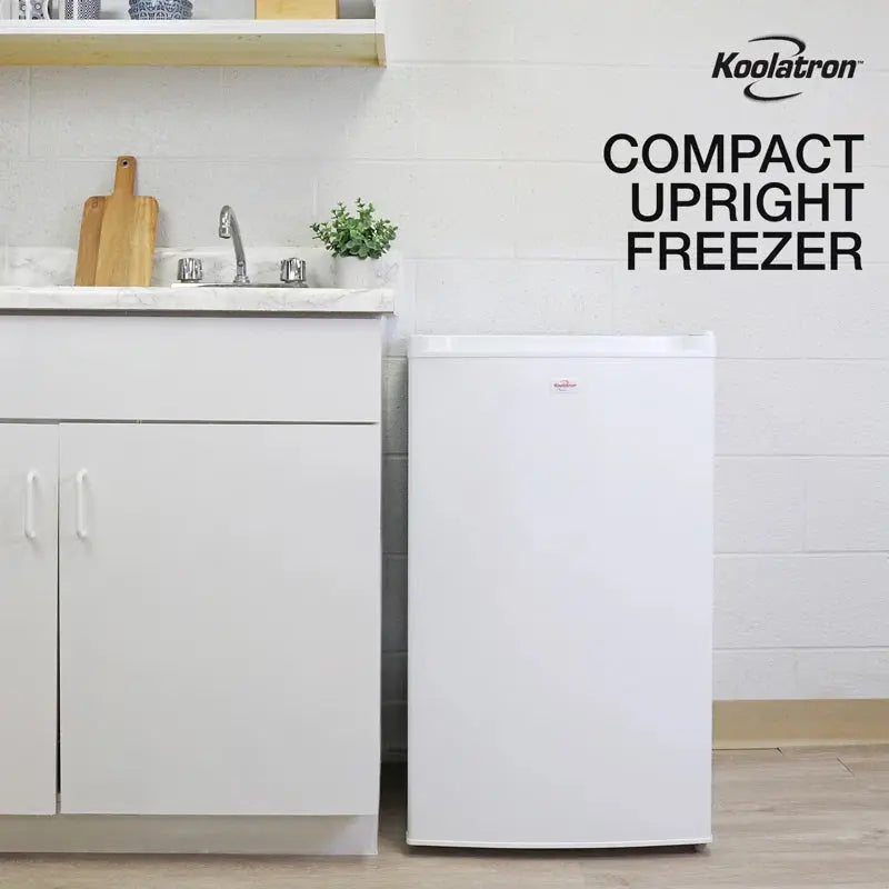 Koolatron Compact Upright Freezer, 3.1 Cu Ft (88L) White Manual Defrost | Fridge.com