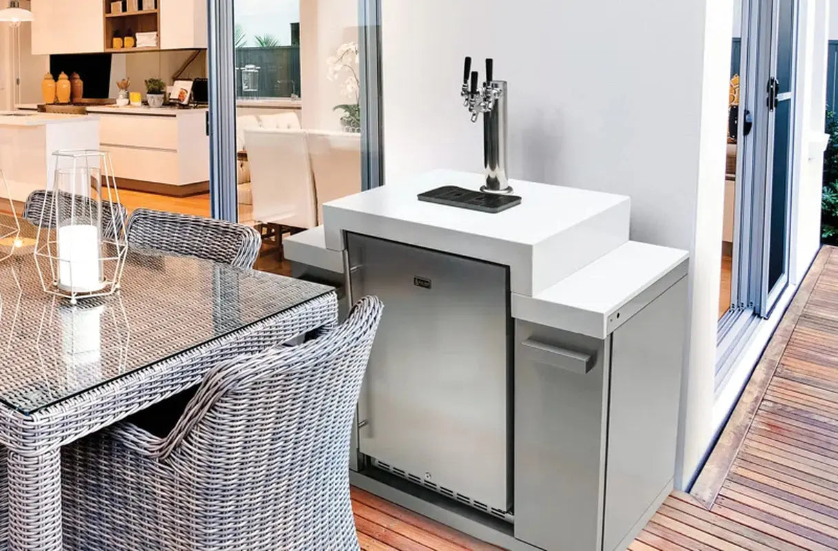 Mont Alpi Stainless Steel Outdoor Triple Beer Tap Kegerator Refrigerator with Thermostat | Fridge.com