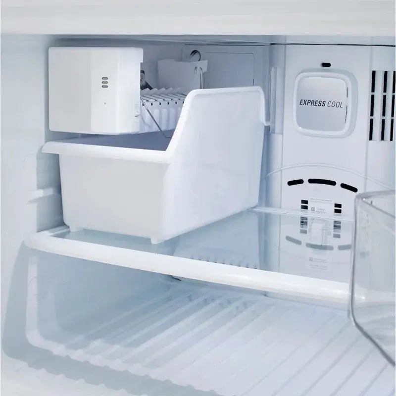 LG 20 Cu. Ft. Top Freezer Refrigerator W/ Multi-Air Flow and Reversible Door in Stainless Steel, ENERGY STAR, 30" | Fridge.com