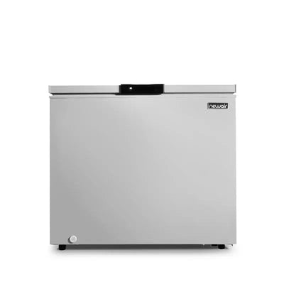 Newair 7 Cubic Feet Cu. Ft. Garage Ready Chest Freezer with Adjustable Temperature Controls | Fridge.com