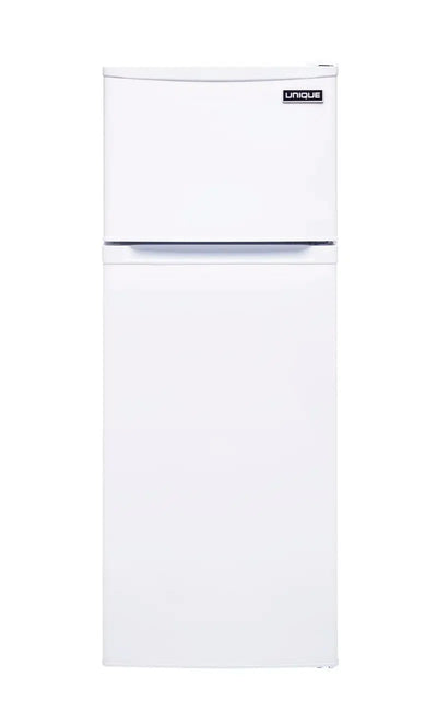 Off-Grid 19.2" Solar Powered DC 6 Cu. Ft. Freestanding Top Freezer Refrigerator | Fridge.com