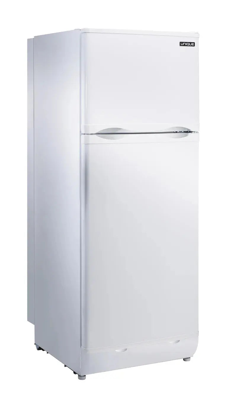 Off-Grid 23.5" Propane 8 Cu. Ft. Freestanding Top Freezer Refrigerator with Battery Ignition | Fridge.com