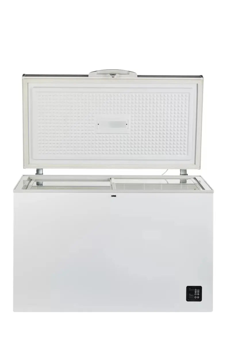 Off-Grid 45.7" Solar Powered DC 9.3 Cu. Ft. Freestanding Chest Freezer | Fridge.com