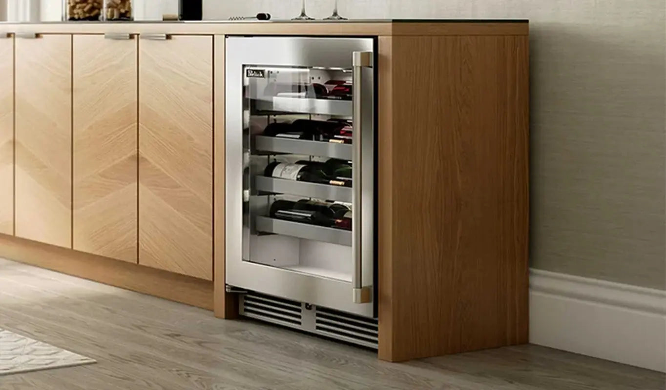 Perlick 23.875'' 20 Bottle Single Zone Built-In Wine Refrigerator | Fridge.com