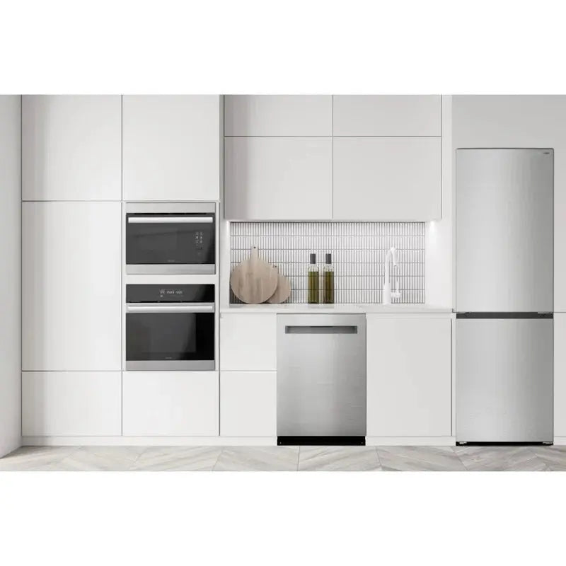 Sharp 24" 11.5 Cubic Feet Smudge-Resistant Bottom Freezer Refrigerator | Fridge.com